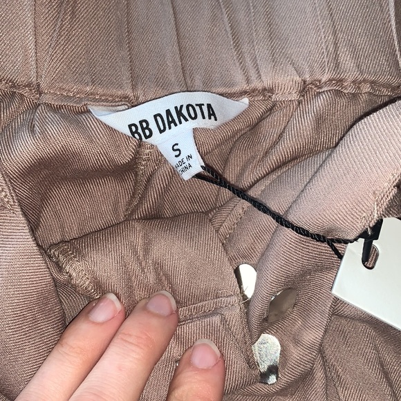 BB Dakota // Easy Breezy Short NWT🌛 - Picture 5 of 12